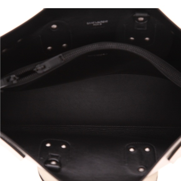 Saint Laurent Sac de jour nano crossbody tote in smooth white leather - Picture 3 of 9